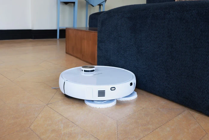 Ezviz RS20 Pro Saug-/Wischroboter weiß inkl. Absaug-/Reinigungsstation