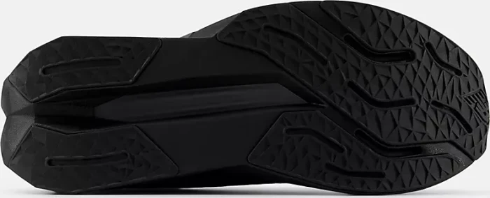 New Balance FuelCell Propel v5 black/black metallic/magnet (Herren)