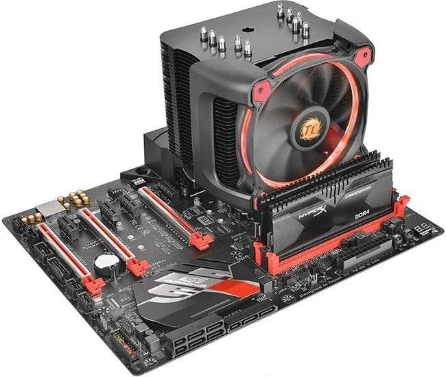 Thermaltake Riing Silent 12 Pro Red