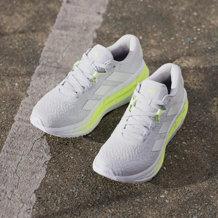 adidas Adistar 4 dash grey/zero metalic/hi-res yellow (Damen)