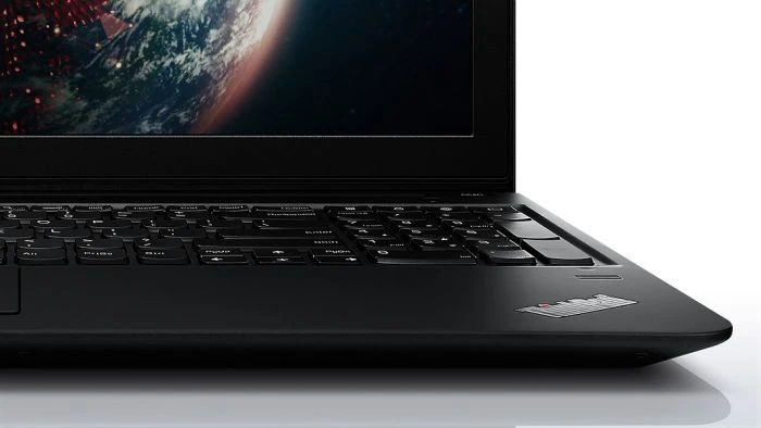 Lenovo ThinkPad S540, Core i7-4510U, 8GB RAM, 256GB SSD, Radeon HD 8670M, DE