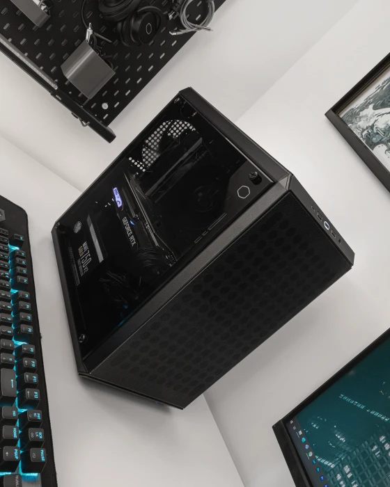 Cooler Master MasterBox Q300L V2, Glasfenster