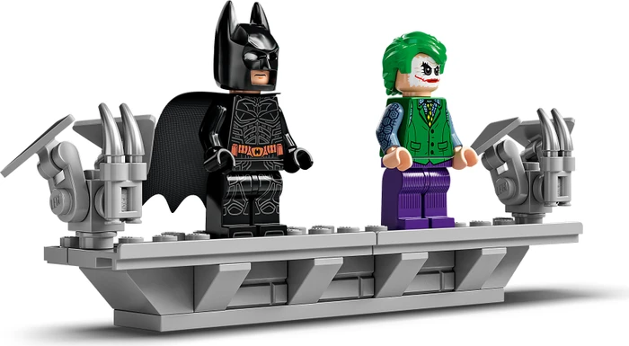 LEGO DC Universe Super Heroes - Batmobile Tumbler