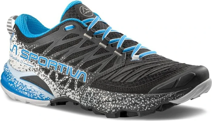 La Sportiva Akasha II black/chalk (Herren)
