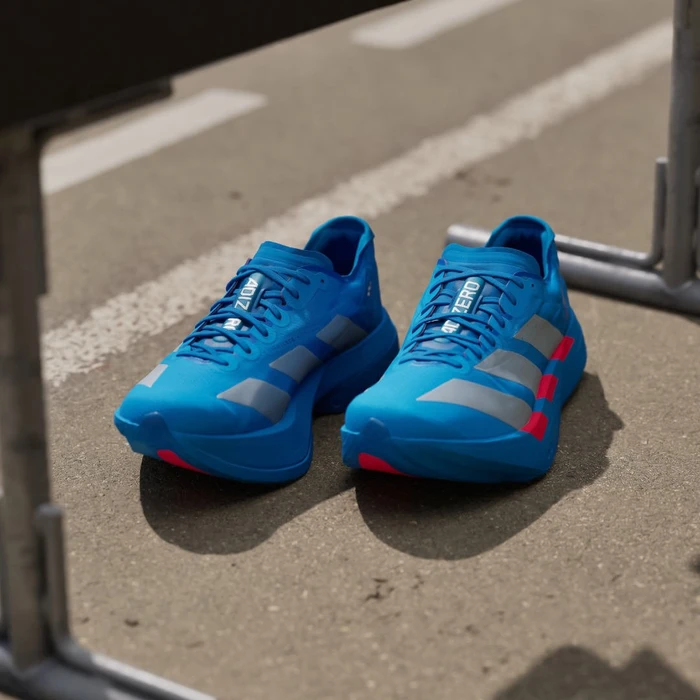 adidas Adizero Adios Pro 4 solar blue/silver metallic/lucid red (Herren)