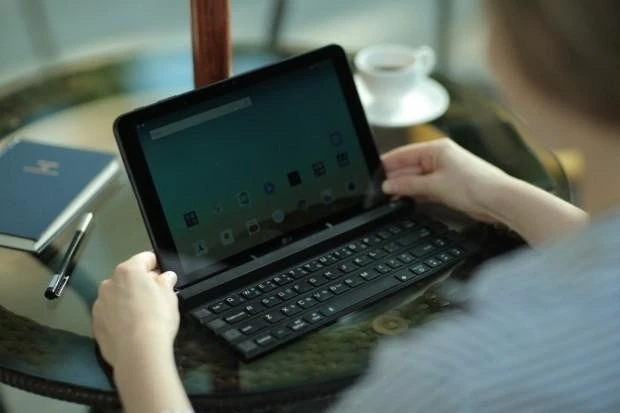 LG Rolly Tastatur, Bluetooth, UK