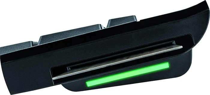MediaRange kabelgebundene Tastatur mit Chip-Karten Terminal seitlich, schwarz, USB, DE
