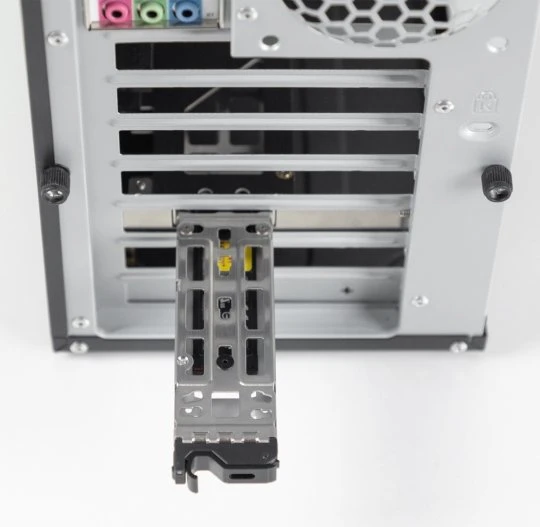 DeLOCK Wechselrahmen PCI Express Karte für 1 x M.2 NMVe SSD - Low Profile Formfaktor