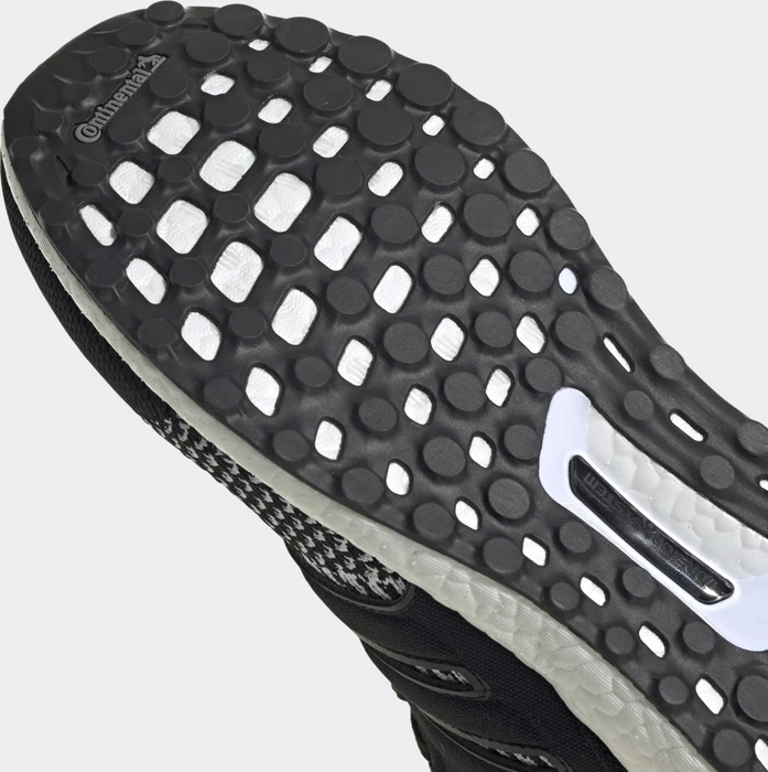 adidas Ultraboost DNA 5.0 core black/cloud white (Herren)