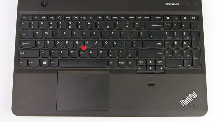 Lenovo ThinkPad Edge E531, Core i5-3230M, 8GB RAM, 1TB HDD, GeForce GT 740M, DE