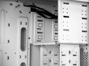 NZXT Source 210 weiß, schallgedämmt