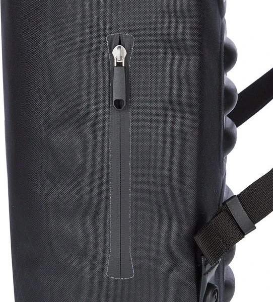 Ortlieb Daypack Metrosphere black embossed