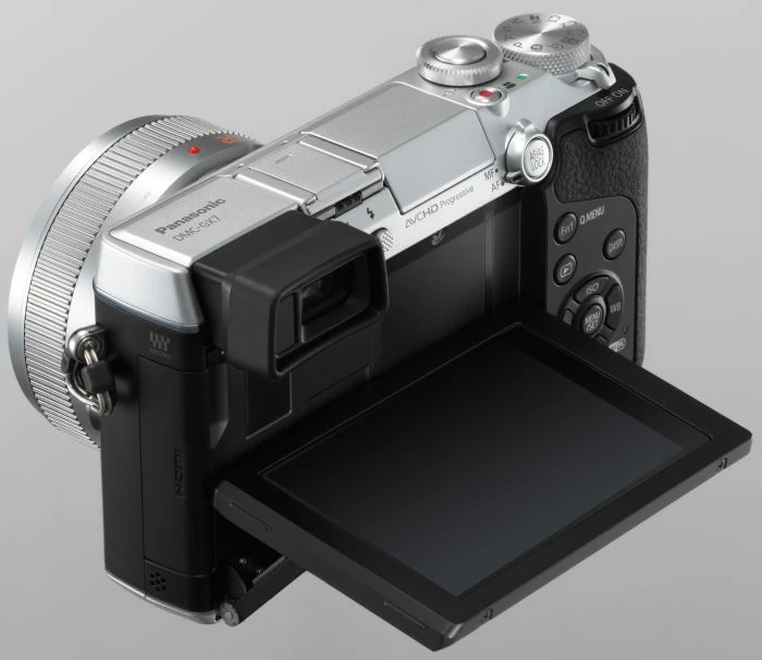 Panasonic Lumix DMC-GX7 silber mit Objektiv Lumix G Vario 14-42mm 3.5-5.6 II ASPH OIS
