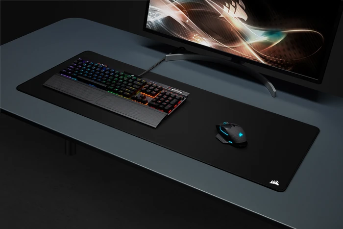 Corsair MM350 PRO Premium Spill-Proof Cloth Gaming Mouse Pad - Extended XL, schwarz