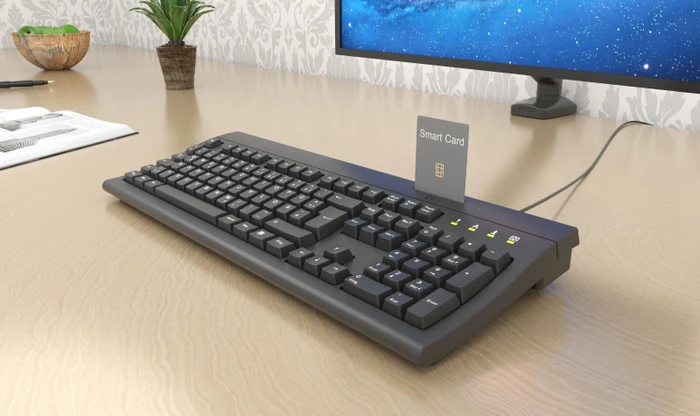 KeySonic KSK-8041U-CR mechanische Full-Size Tastatur, schwarz, mit Kartenleser, USB, DE