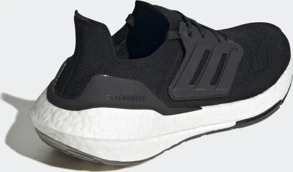 adidas Ultraboost 22 core black/cloud white (Damen)