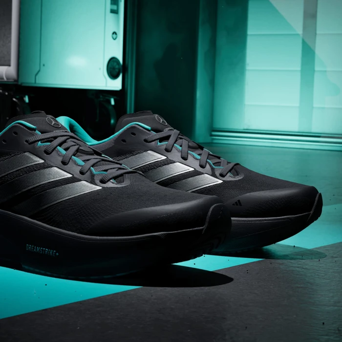 adidas Supernova Rise 3 Mercedes AMG Petronas F1 Team core black/silver metallic/semi mint rush (Herren)