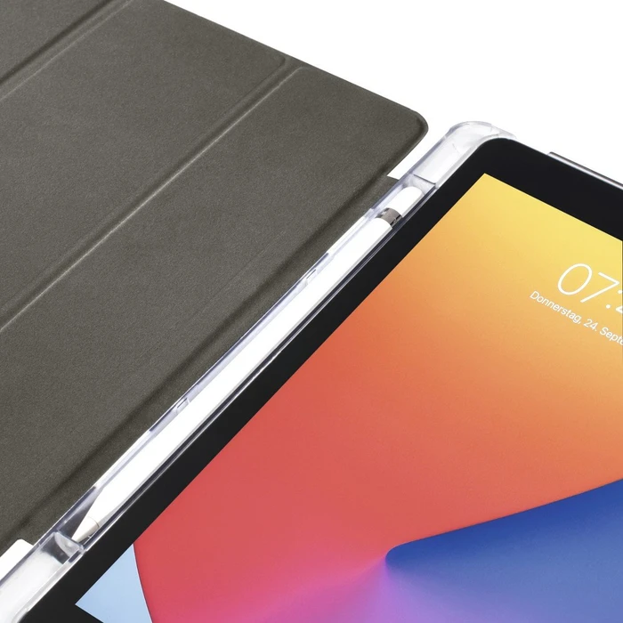 Hama Tablet Case Fold Clear mit Stiftfach für Apple iPad 10.2" (2019/2020/2021), schwarz