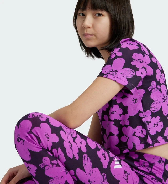 adidas Train Essentials Seasonal Printed High Waisted Hose 7/8 aurora black/purple burst (Junior)