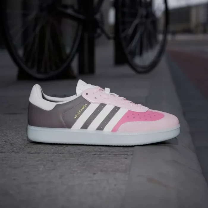 adidas Velosamba Leather charcoal/cloud white/clear pink
