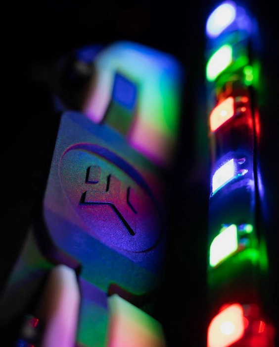 EK Water Blocks EK-Loop D-RGB LED Magnetic Strip, ARGB beleuchtet, 60cm, schwarz