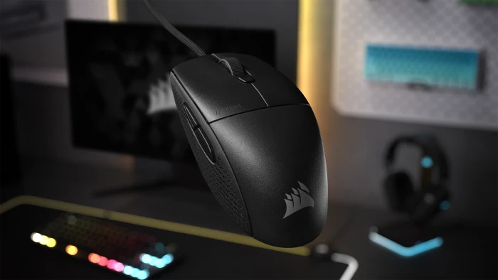 Corsair M55 Lightweight Gaming Mouse, schwarz, USB