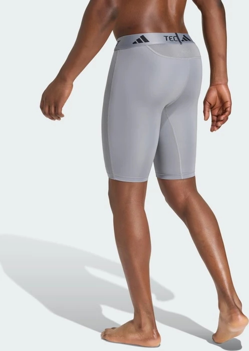 adidas TECHFIT Compression Training Hose kurz grau (Herren)