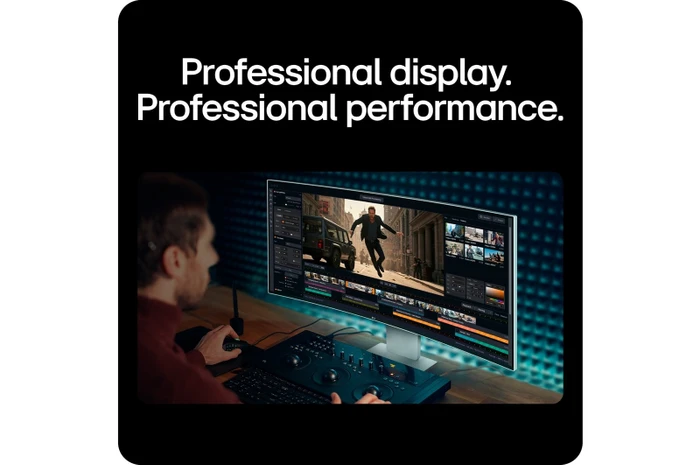 LG UltraFine 40U990A-W, 39.7"