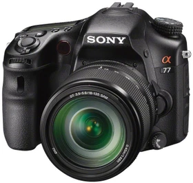 Sony Alpha 77 mit Objektiv 18-135mm 3.5-5.6 DT SAM