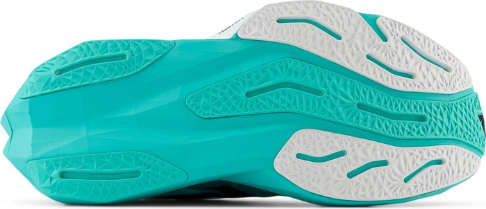 New Balance FuelCell Rebel v4 cyber jade/white/black (Herren)