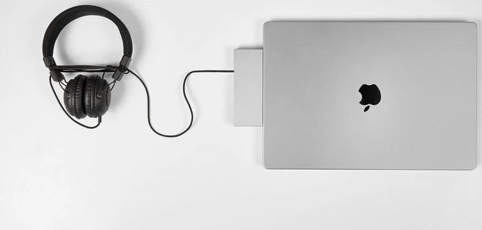 LMP USB-C Compact Dock 2, Space Gray, 2x Thunderbolt 4 [Stecker]