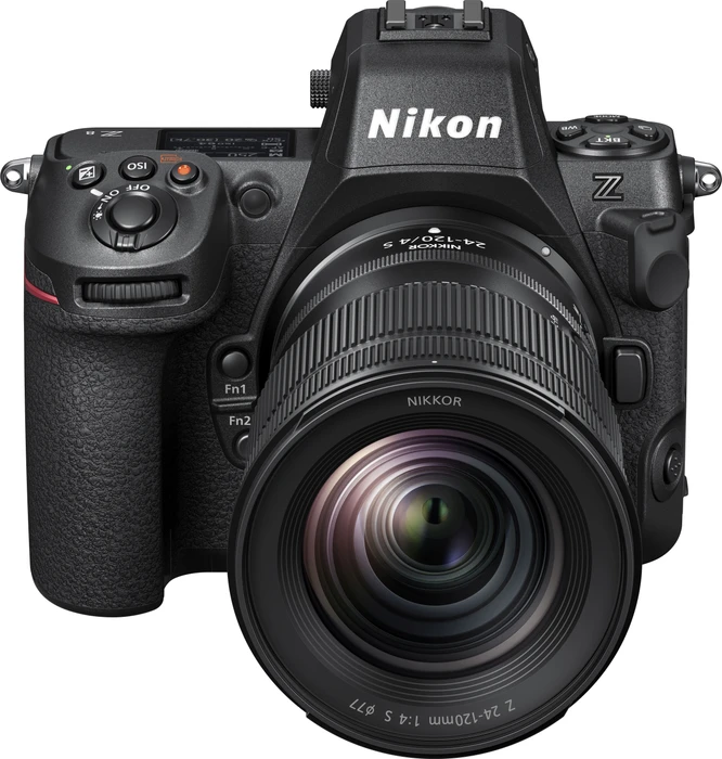 Nikon Z 8 mit Objektiv Z 24-120mm 4.0 S