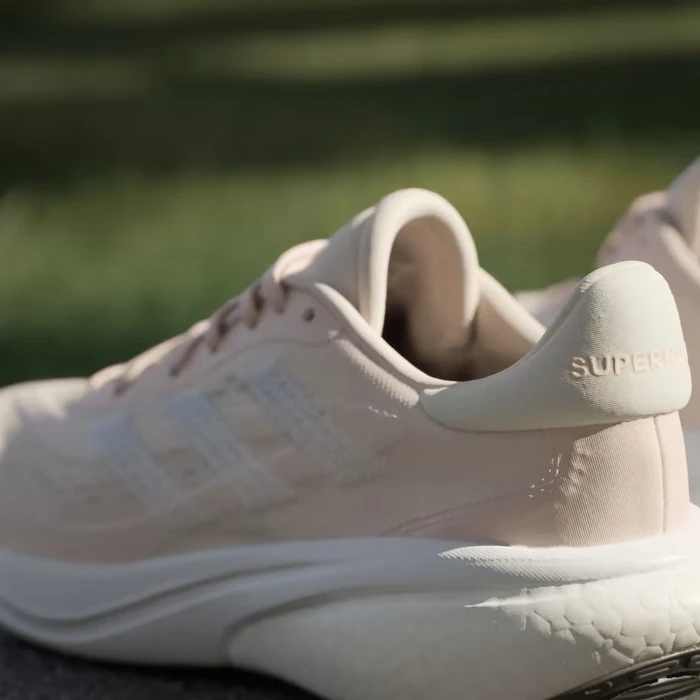 adidas Supernova 3 wonder beige/cloud white/wonder blue (Damen)
