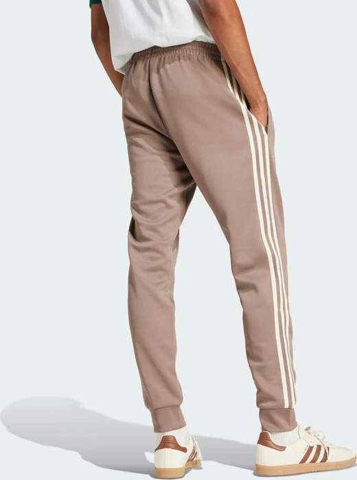 adidas Adicolor Classics SST Trainingshose lang trace brown (Herren)