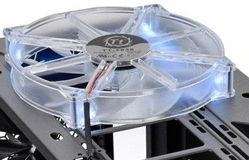 Thermaltake Core V71, Acrylfenster