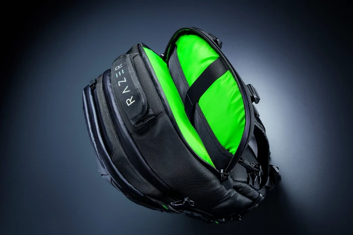 Razer Rogue 17 Backpack V3 Chromatic