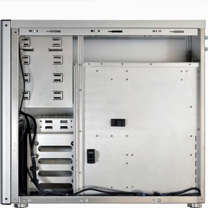 Lian Li PC-8EA silber