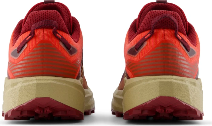 New Balance FuelCell Rebel Trail maple/neo flame (Herren)