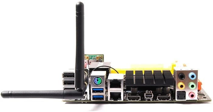 Zotac Z77-ITX Wi-Fi (Intel 1155)