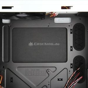 Cooler Master CM 690 II Advanced Black & White Edition, schallgedämmt
