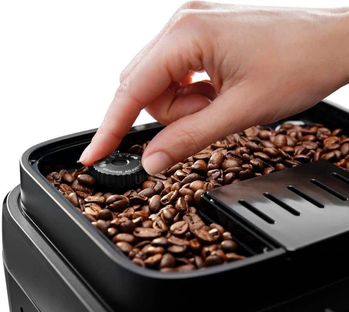 DeLonghi ECAM 310.80.SB Magnifica Evo Next