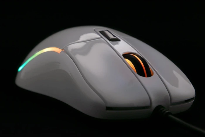 Deltaco RGB Gaming Mouse, weiß glänzend, USB