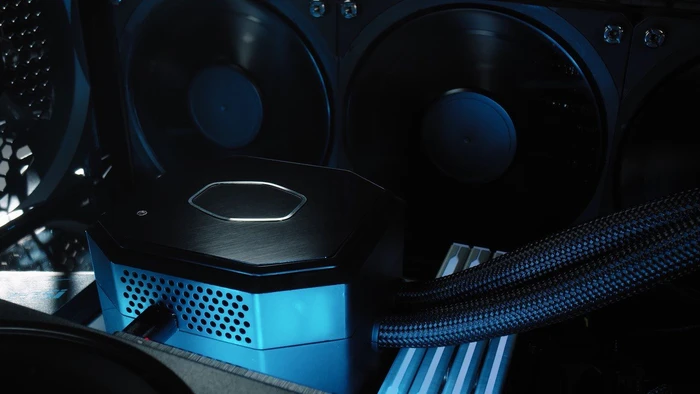 Cooler Master MasterLiquid ML360 Sub-Zero