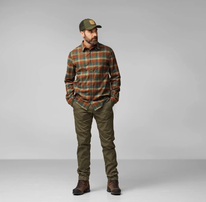 Fjällräven Lappland Stretch Flannel Hemd langarm laurel green/autumn leaf (Herren)