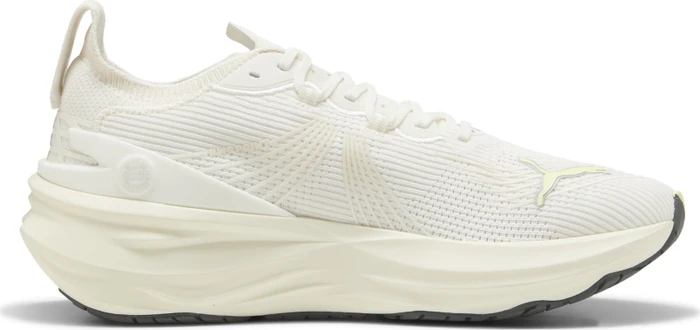 Puma ForeverRun Nitro 2 warm white/gold moon (Herren)