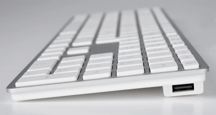LMP Tastatur mit Zahlenblock für Mac, silber, USB, DE