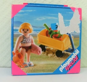 playmobil Special Mädchen mit Bollerwagen