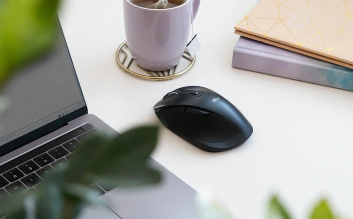 Trust Fyda Rechargeable Wireless Comfort Mouse schwarz, USB