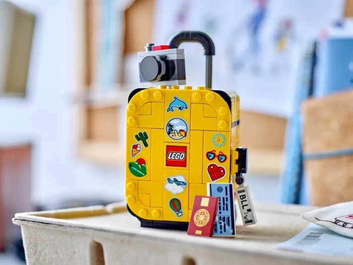 LEGO Gelber Reisekoffer