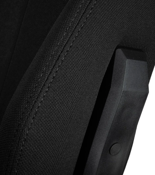 Nitro Concepts E250 Gamingstuhl, schwarz